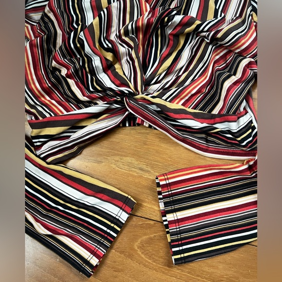 Women’s Gaze knotted front striped crop top size L - Picture 3 of 4